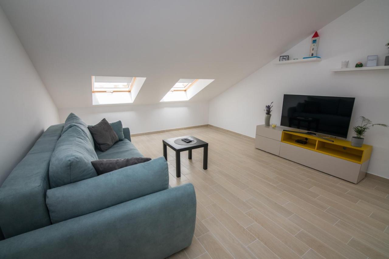 Apartment Skylight Kostrena Buitenkant foto